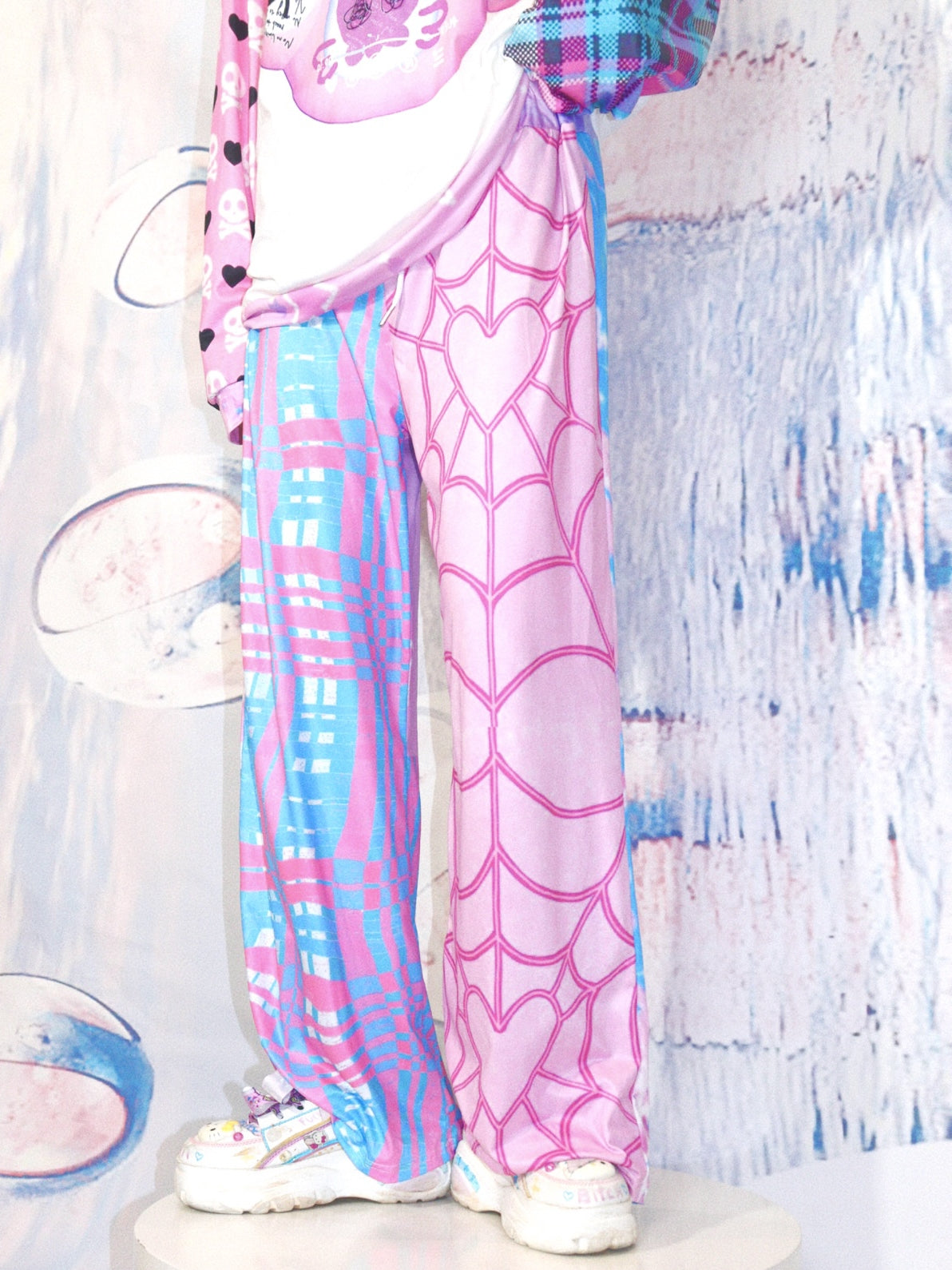 Kawaii Split Web Heart Plaid Pants