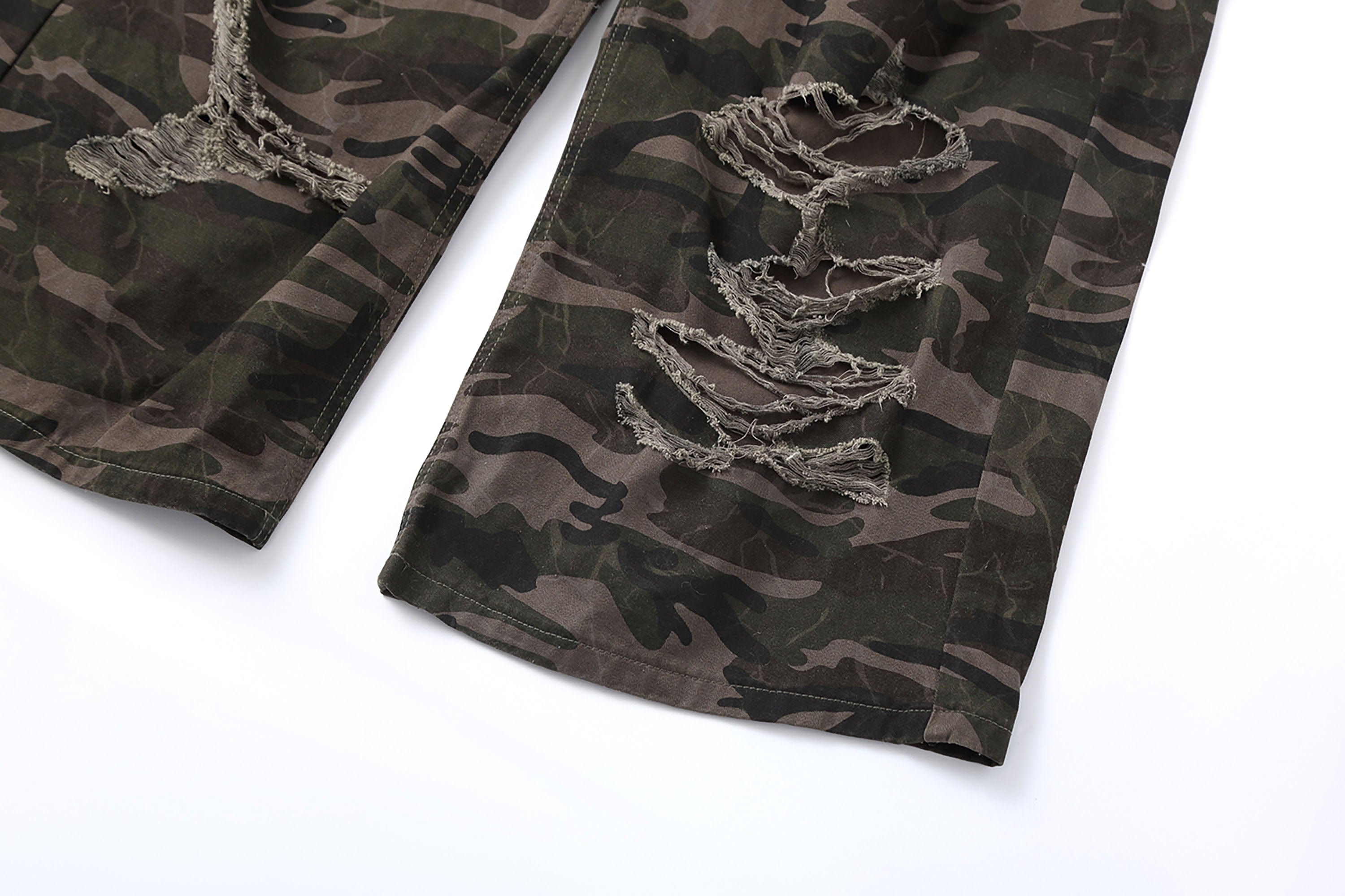 Distressed Camo Ripped Straight-Leg Jeans