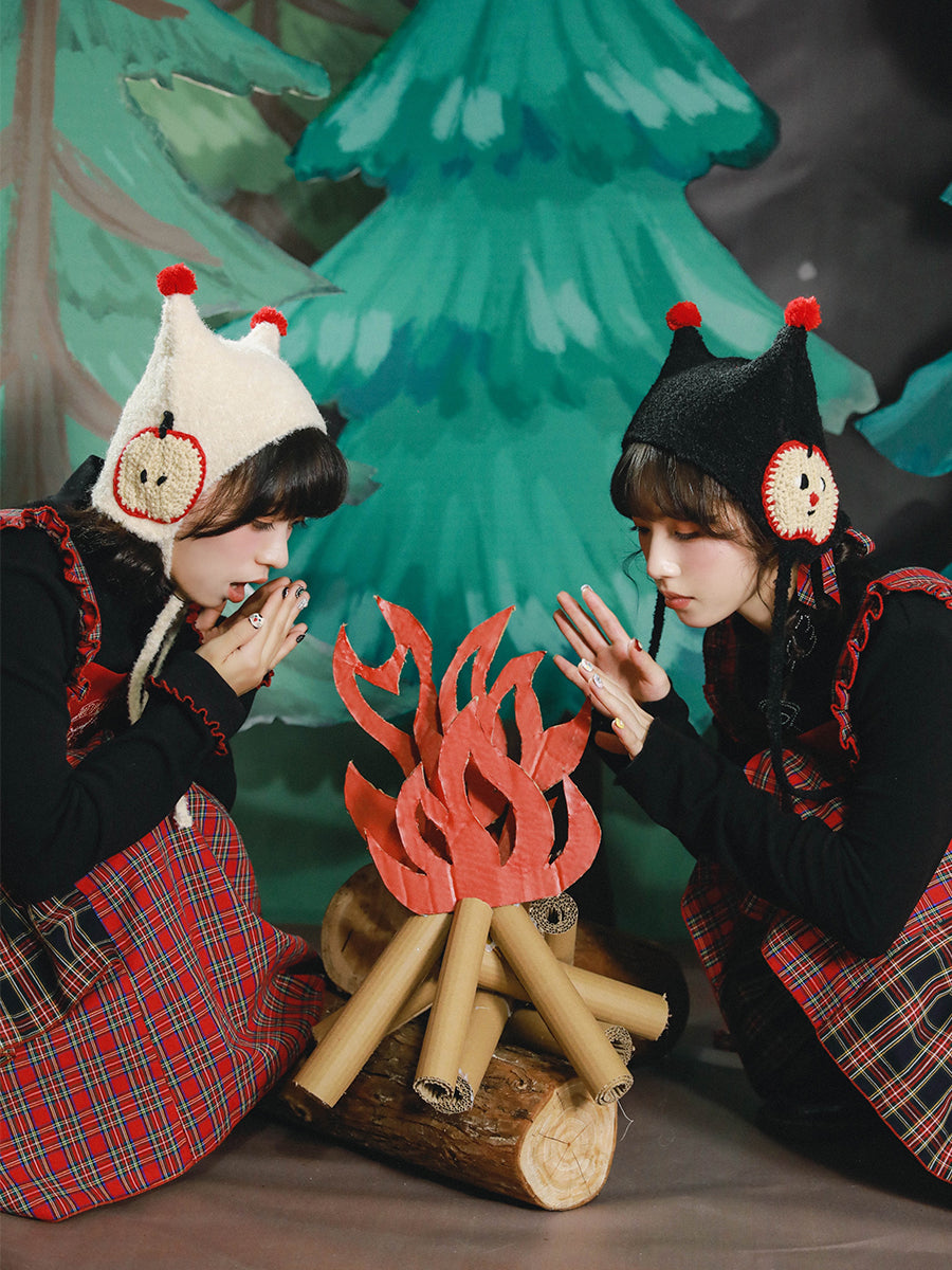 Apple Knit Pom Beanie Hat