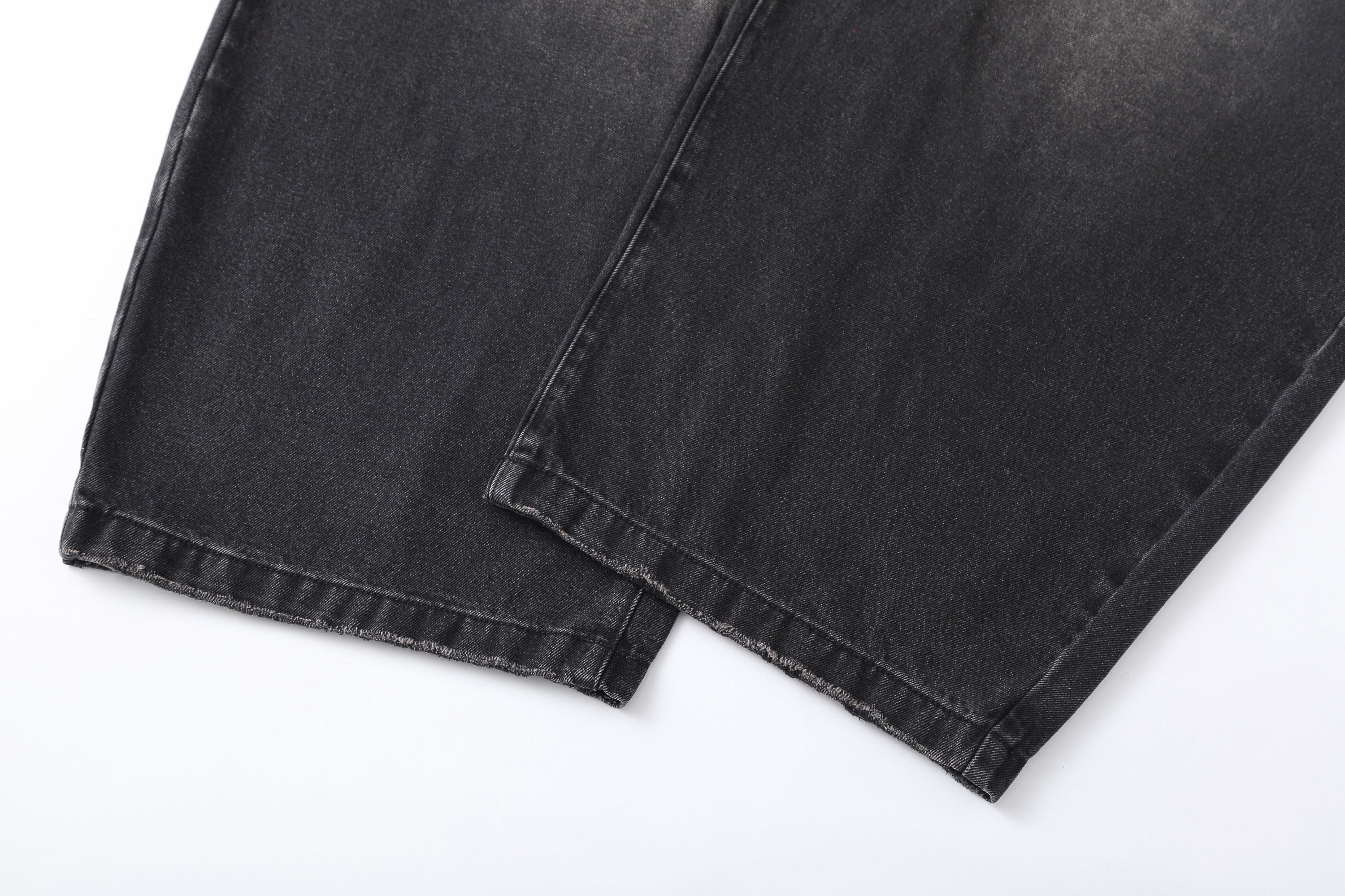 Distressed Black Baggy Jeans