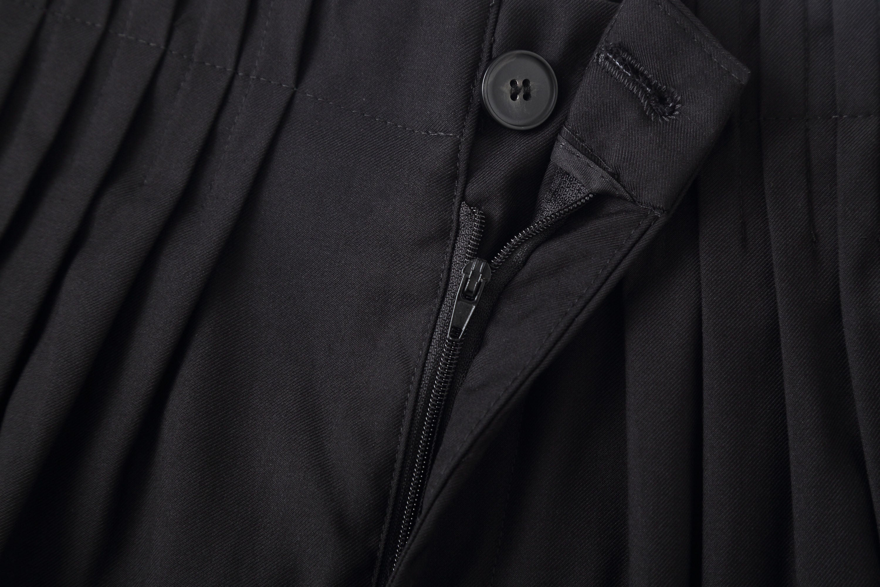 Pleated Waist Black Wide-Leg Trousers