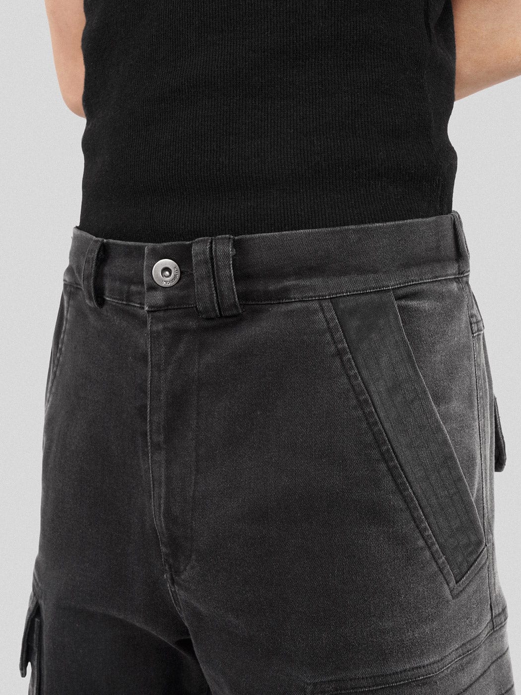 Jeans de carga negra gradiente de bolsillos múltiples