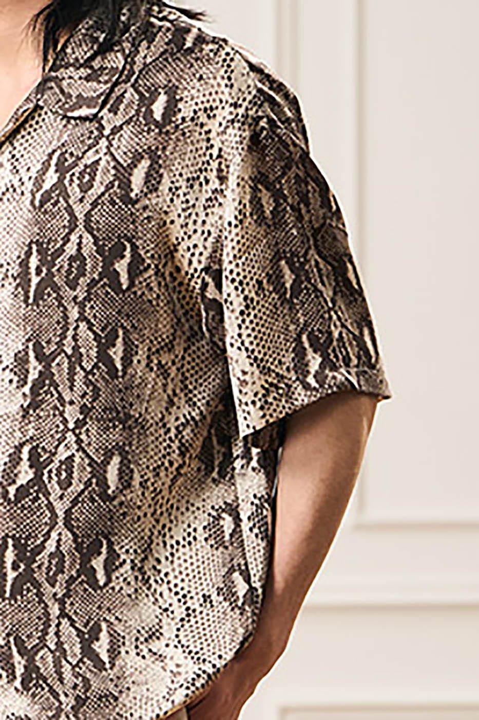 Chemise de camp à imprimé serpent