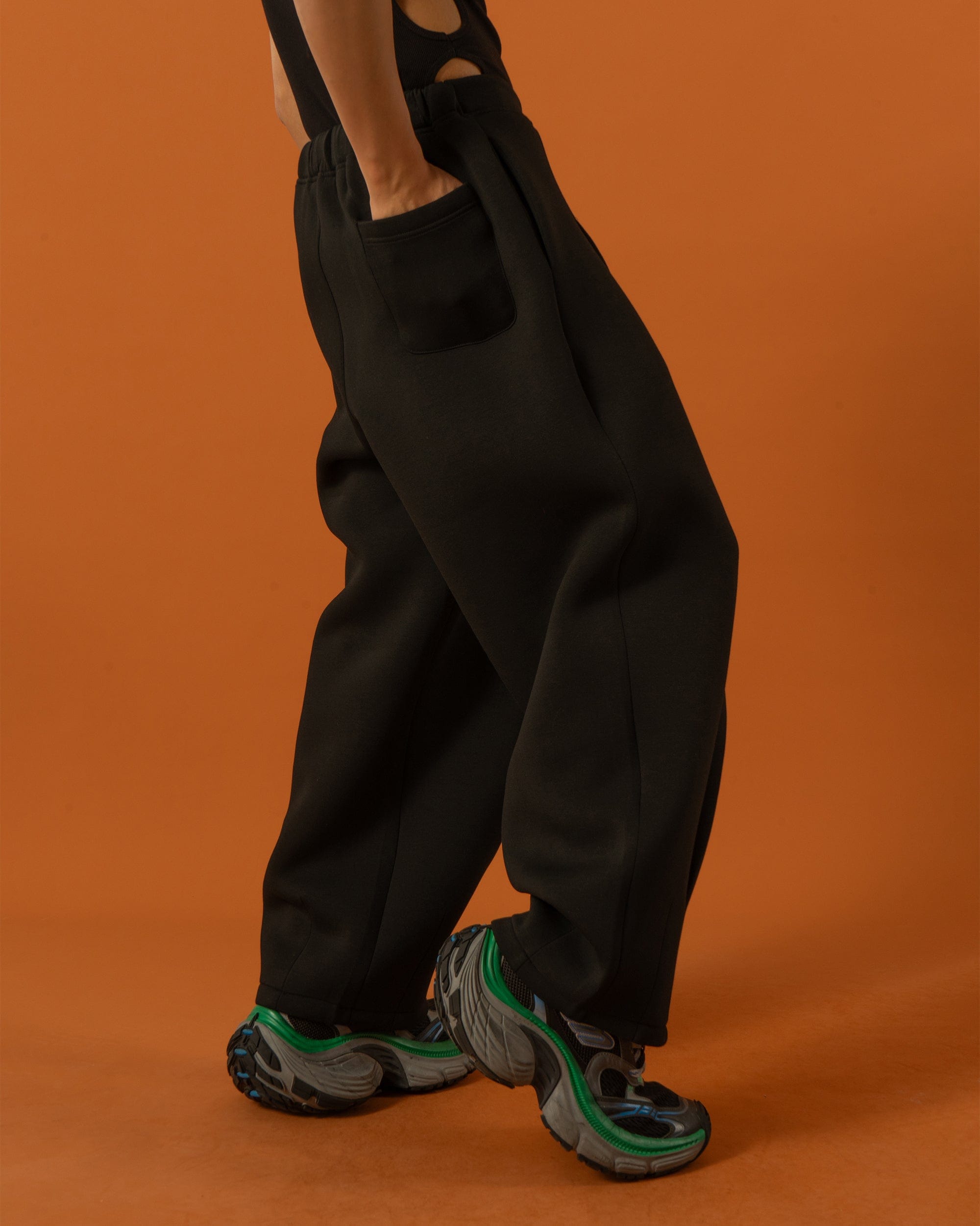 Wide Leg Pleated Crinkled Sweatpants