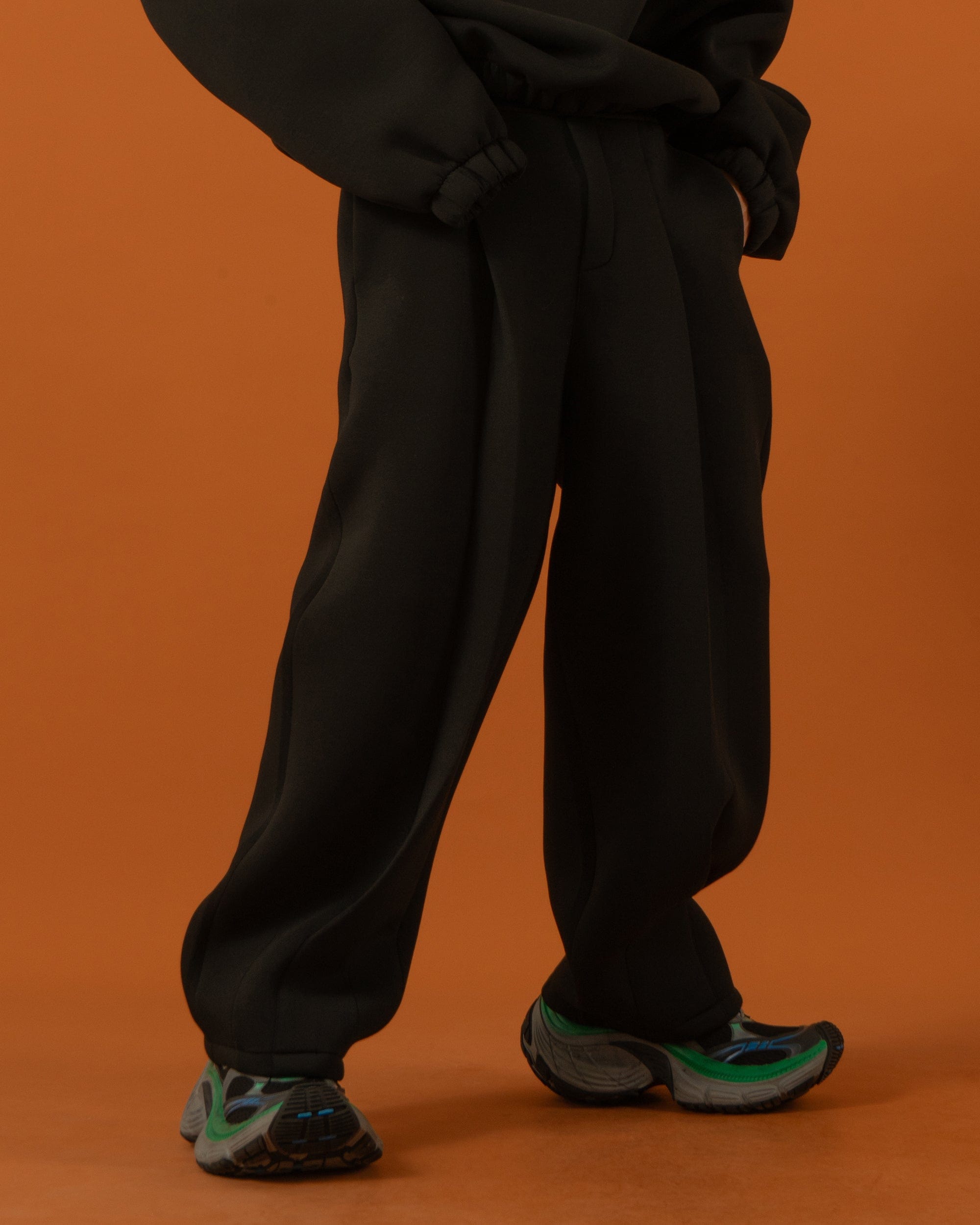 Wide Leg Pleated Crinkled Sweatpants