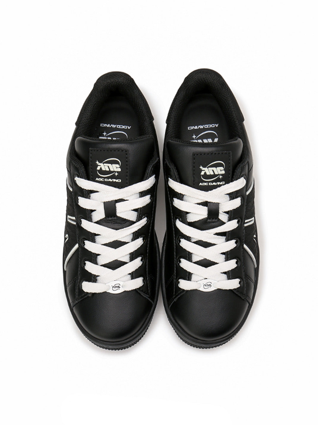 Platform Sneakers with 3 Interchangeable Laces