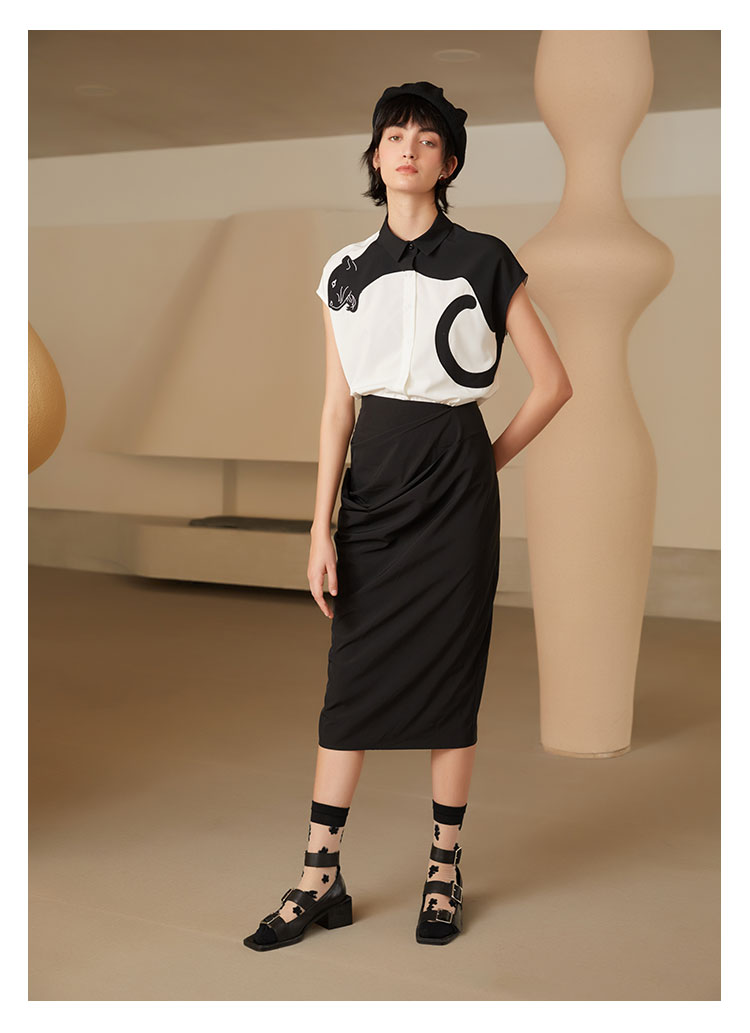 Blusa bordada de Panther Grace