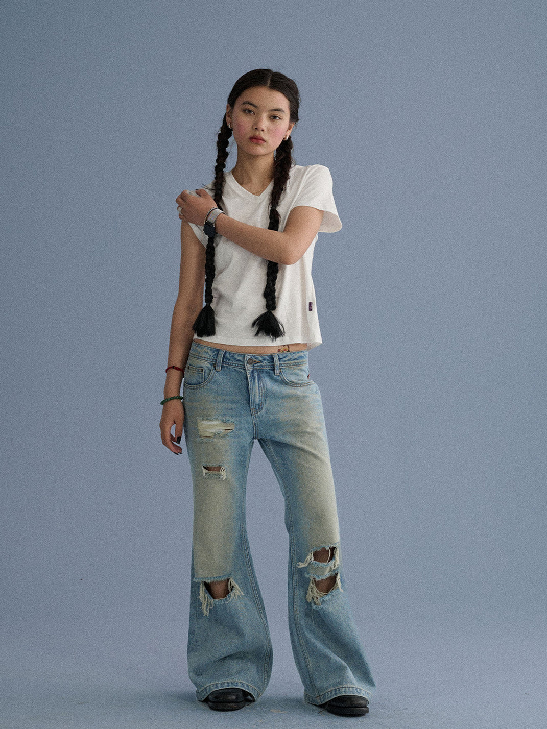 Shoulder-Fitted Cropped Basic Tee