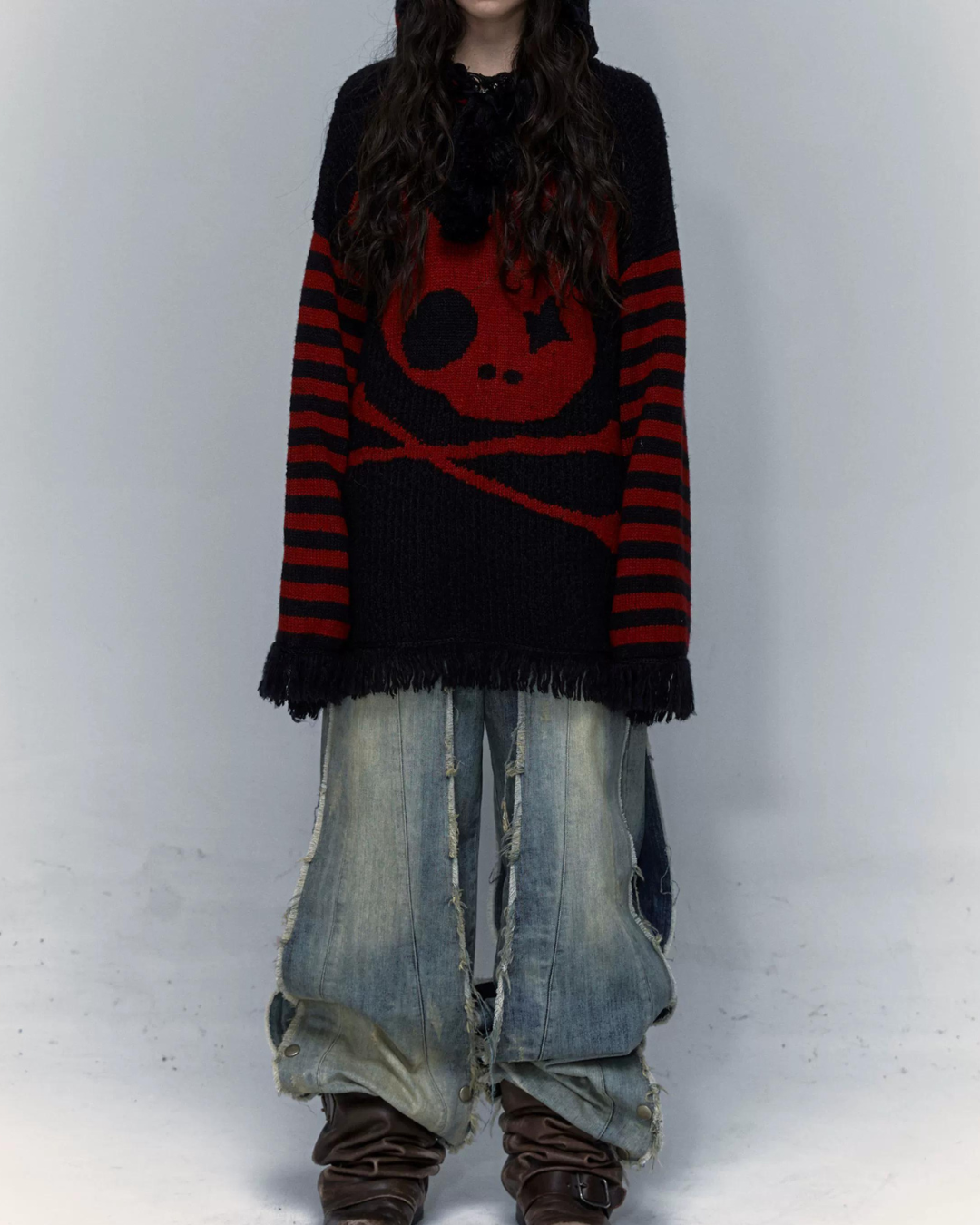 Skelettkaninchen -Strickpullover