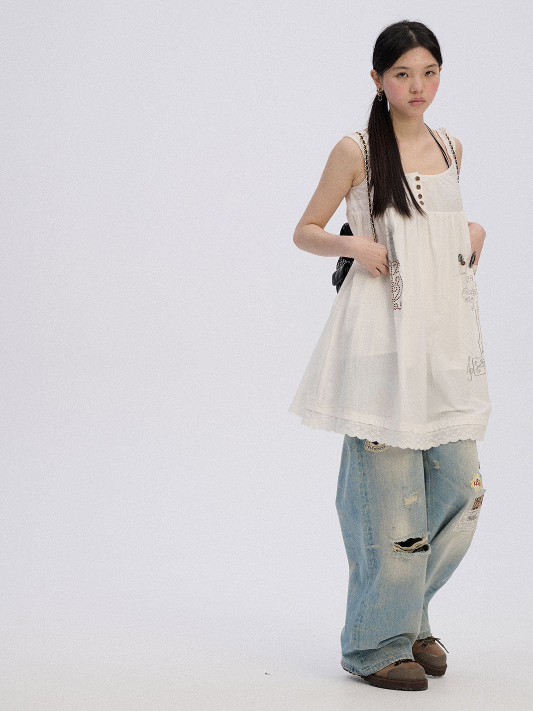 Embroidered Sleeveless Lace Dress
