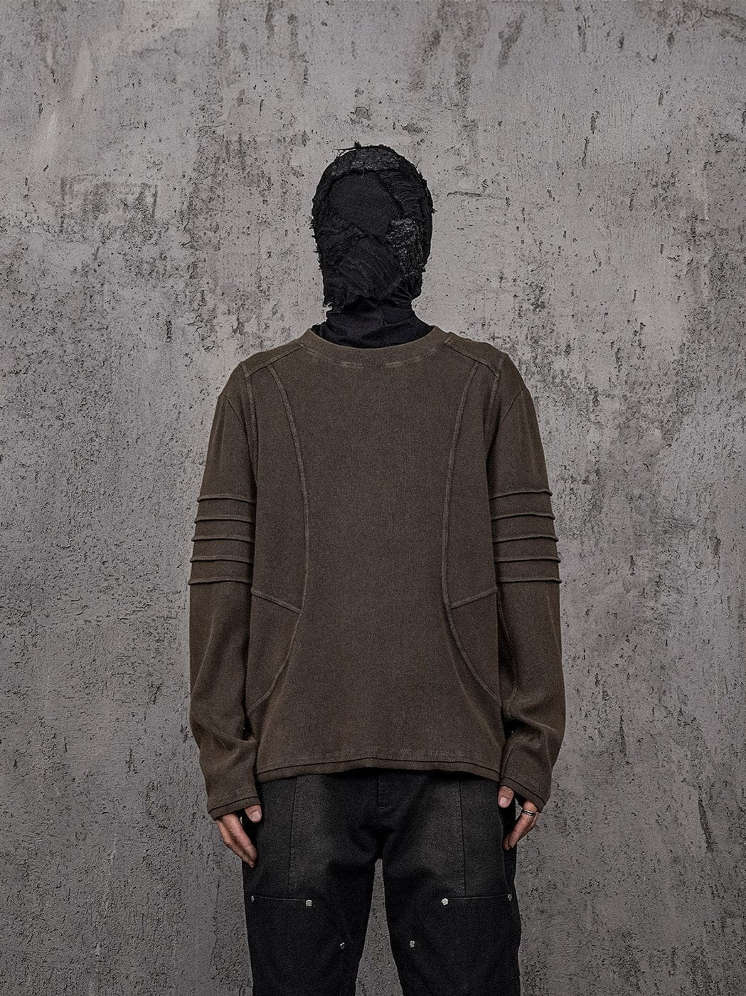 Sudadera con manga atada marrón