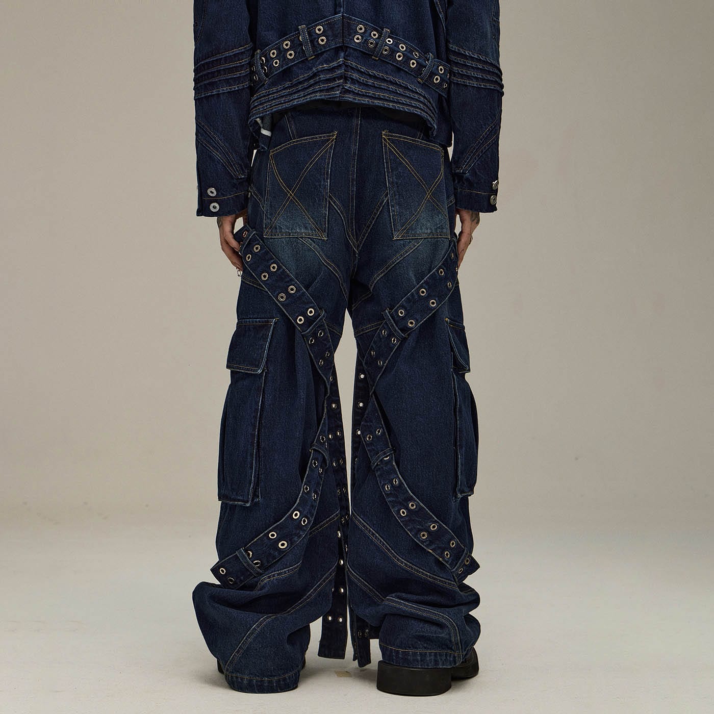 GROMMET-STRAP-LADE JEANS
