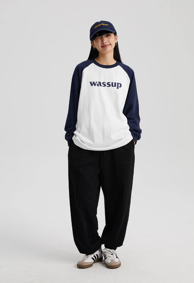 Essential Basic Logo Raglan Long Sleeved Tee - chiclara