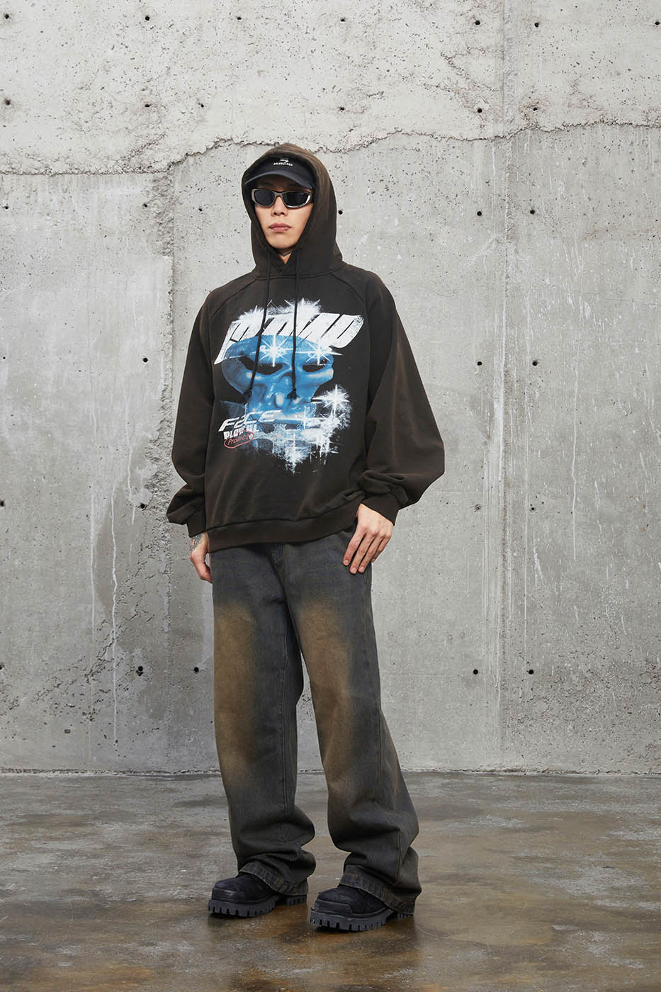 외계인 그래픽 후드 티셔츠