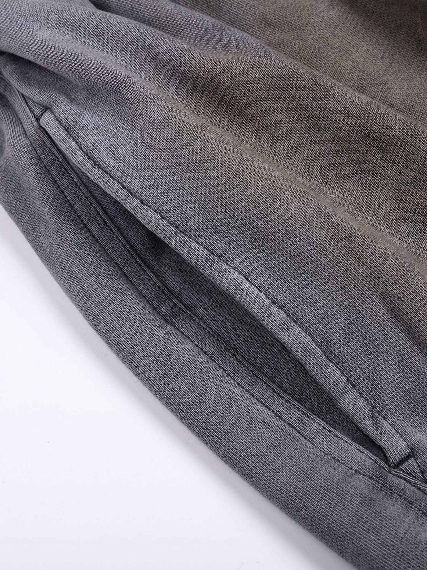 Pantalones de chándal de las piernas abiertas angustiadas