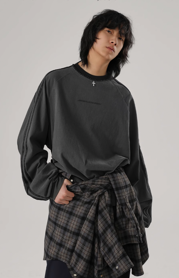 Beadwork Washed & Distressed Long Sleeve T-Shirt - chiclara