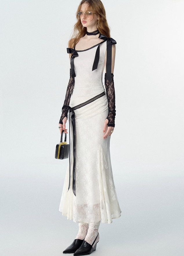 Detachable Bow Lace Spliced Suspender Dress - chiclara