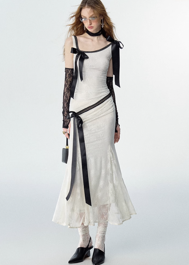 Detachable Bow Lace Spliced Suspender Dress - chiclara