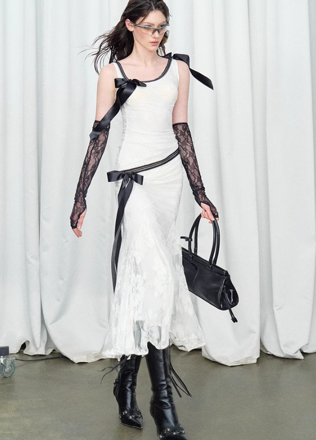 Detachable Bow Lace Spliced Suspender Dress - chiclara