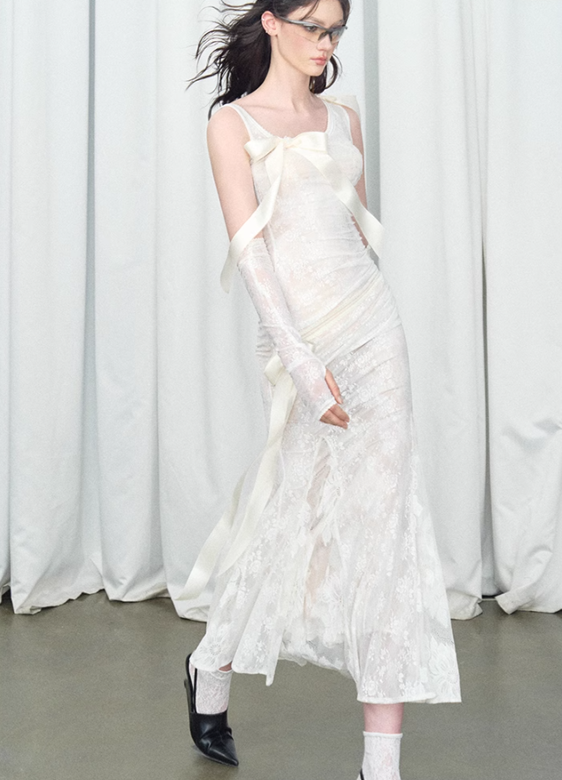 Detachable Bow Lace Spliced Suspender Dress - chiclara