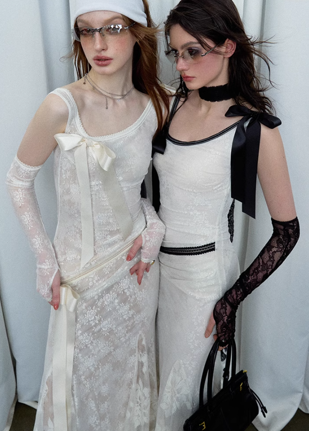 Detachable Bow Lace Spliced Suspender Dress - chiclara