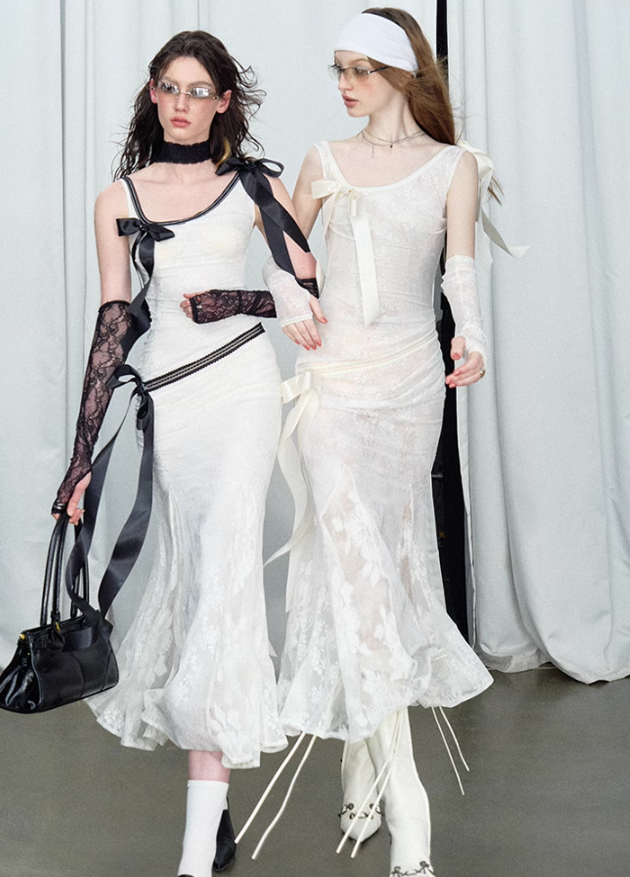 Detachable Bow Lace Spliced Suspender Dress - chiclara