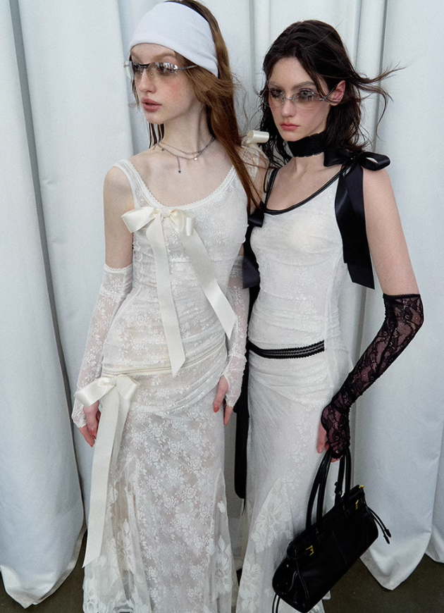 Detachable Bow Lace Spliced Suspender Dress - chiclara