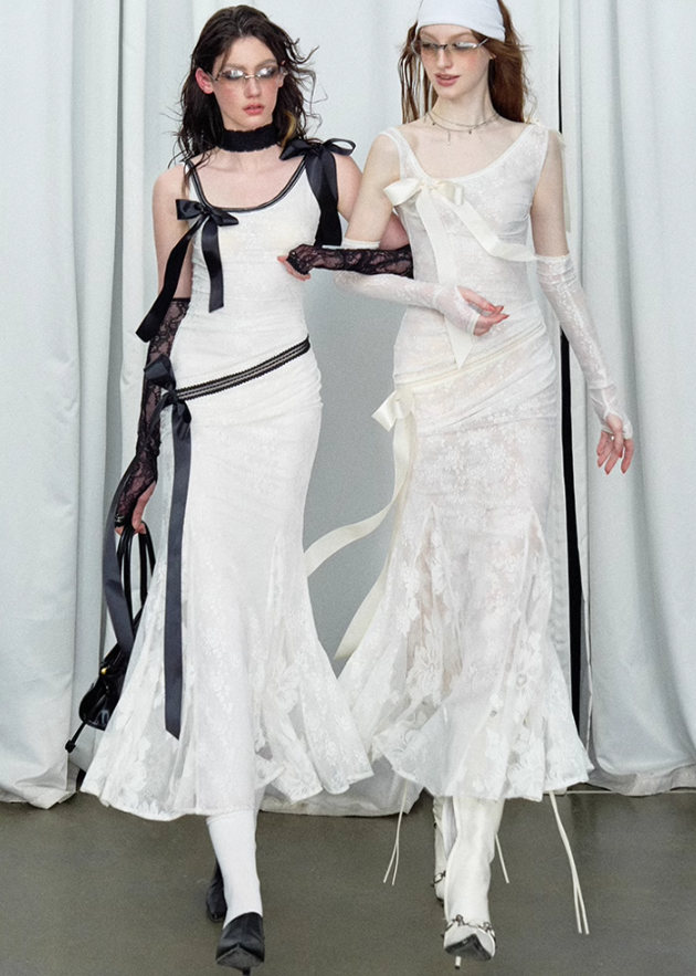 Detachable Bow Lace Spliced Suspender Dress - chiclara