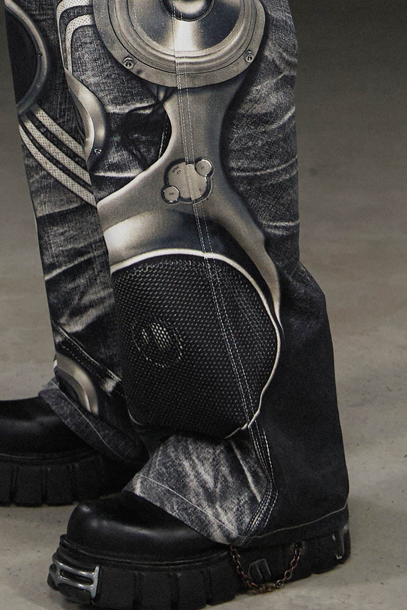 오디오 테크 청바지