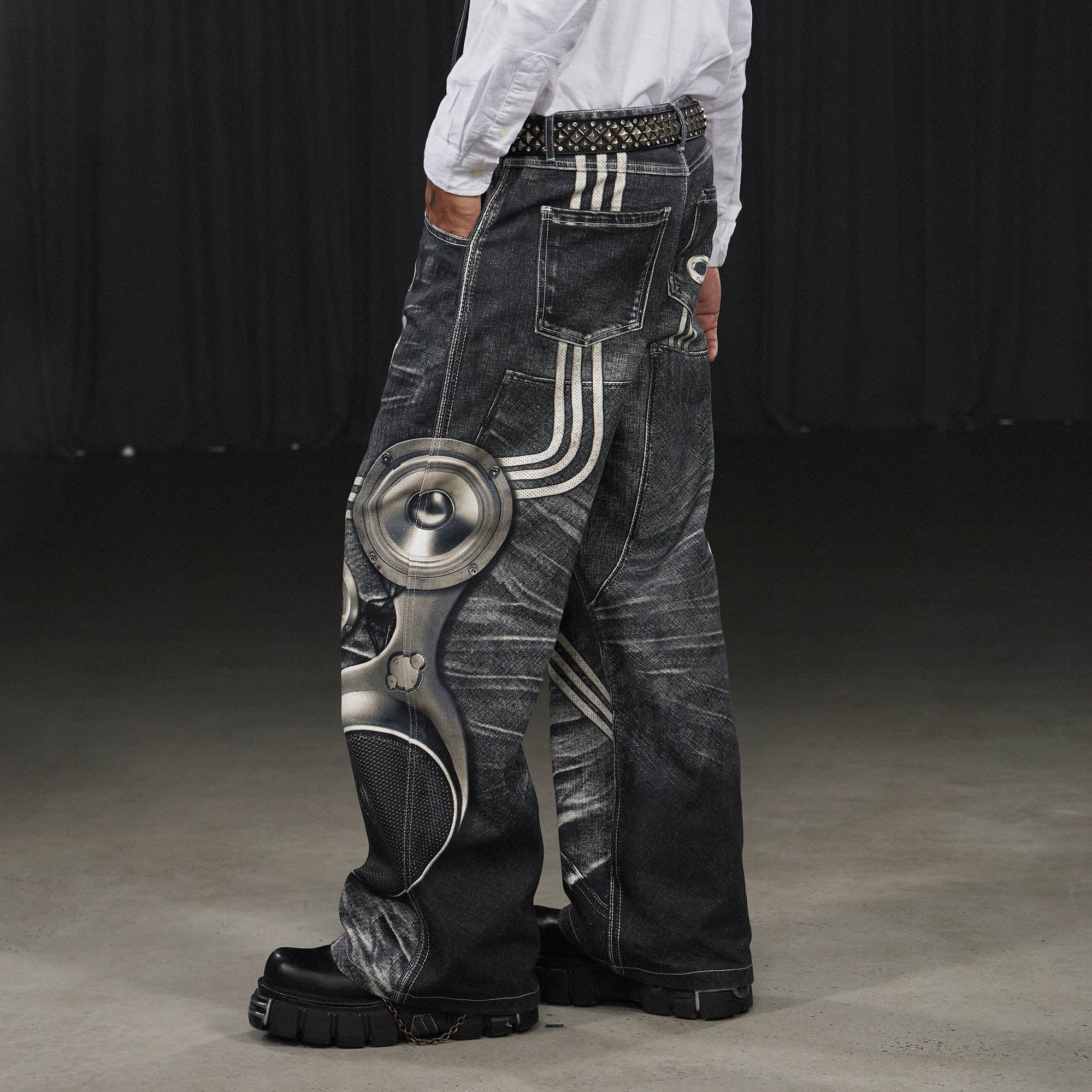 오디오 테크 청바지