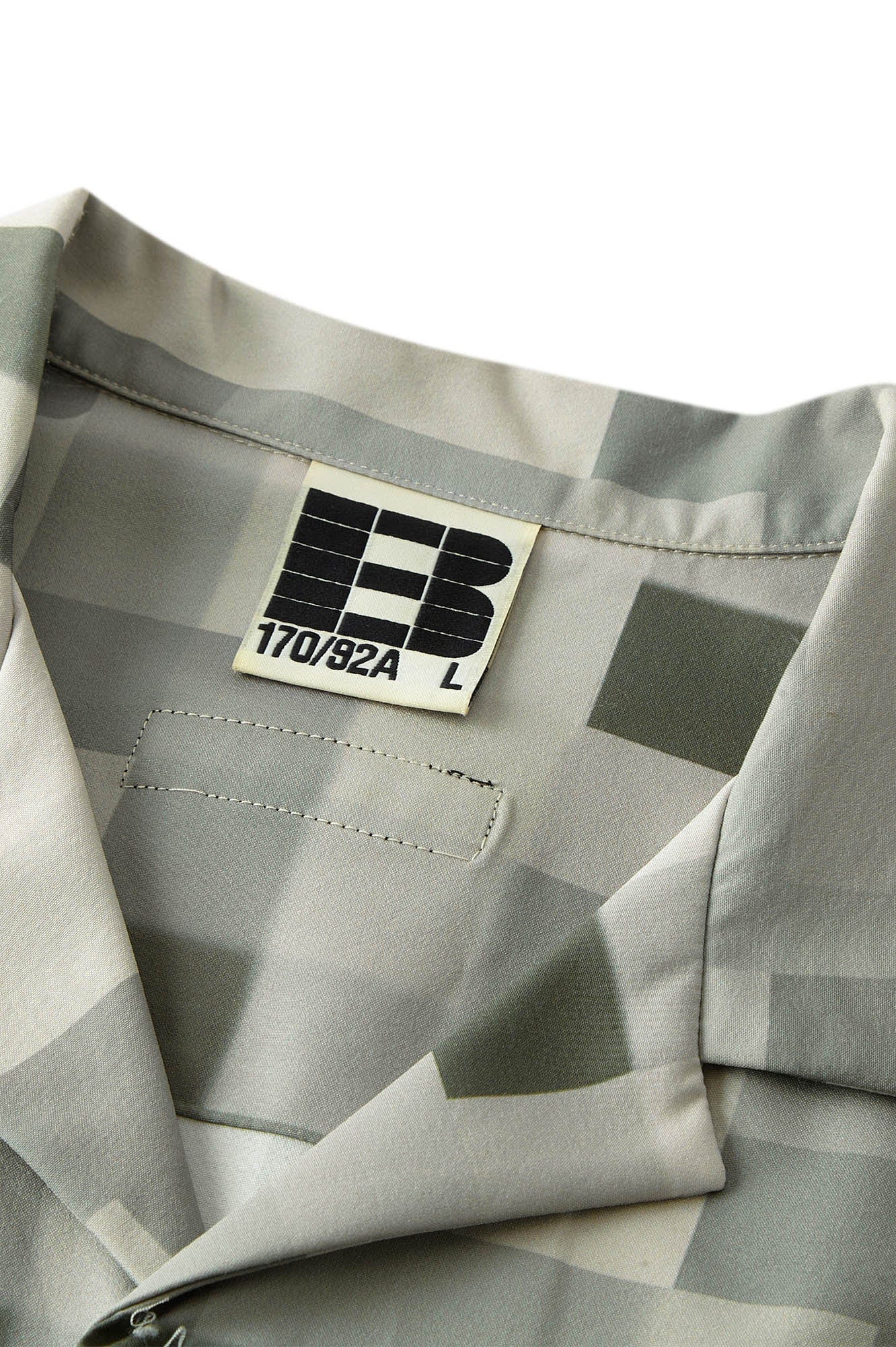 Chemise de camp à imprimé pixel