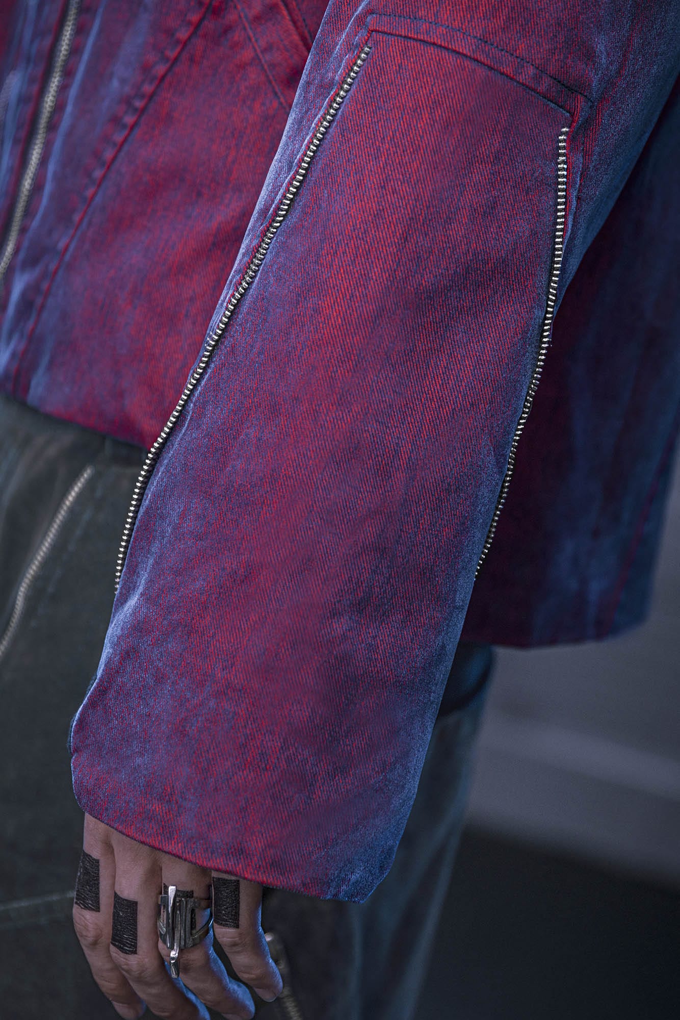 Chaqueta de bombardero táctico multi-zip rojo