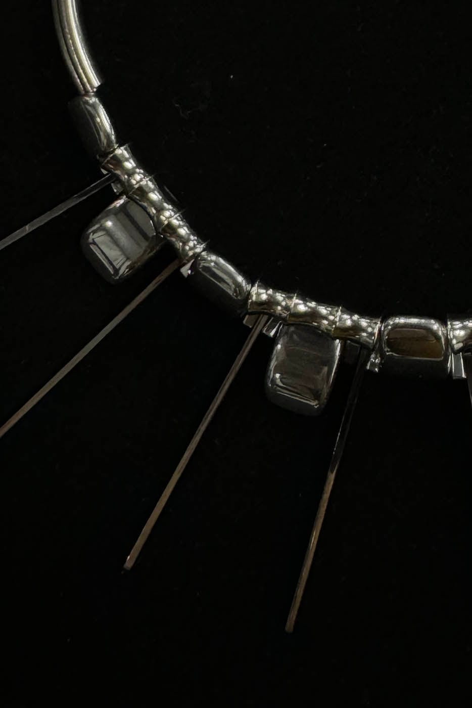 Doppelstrang Metallic Spike Choker Halskette