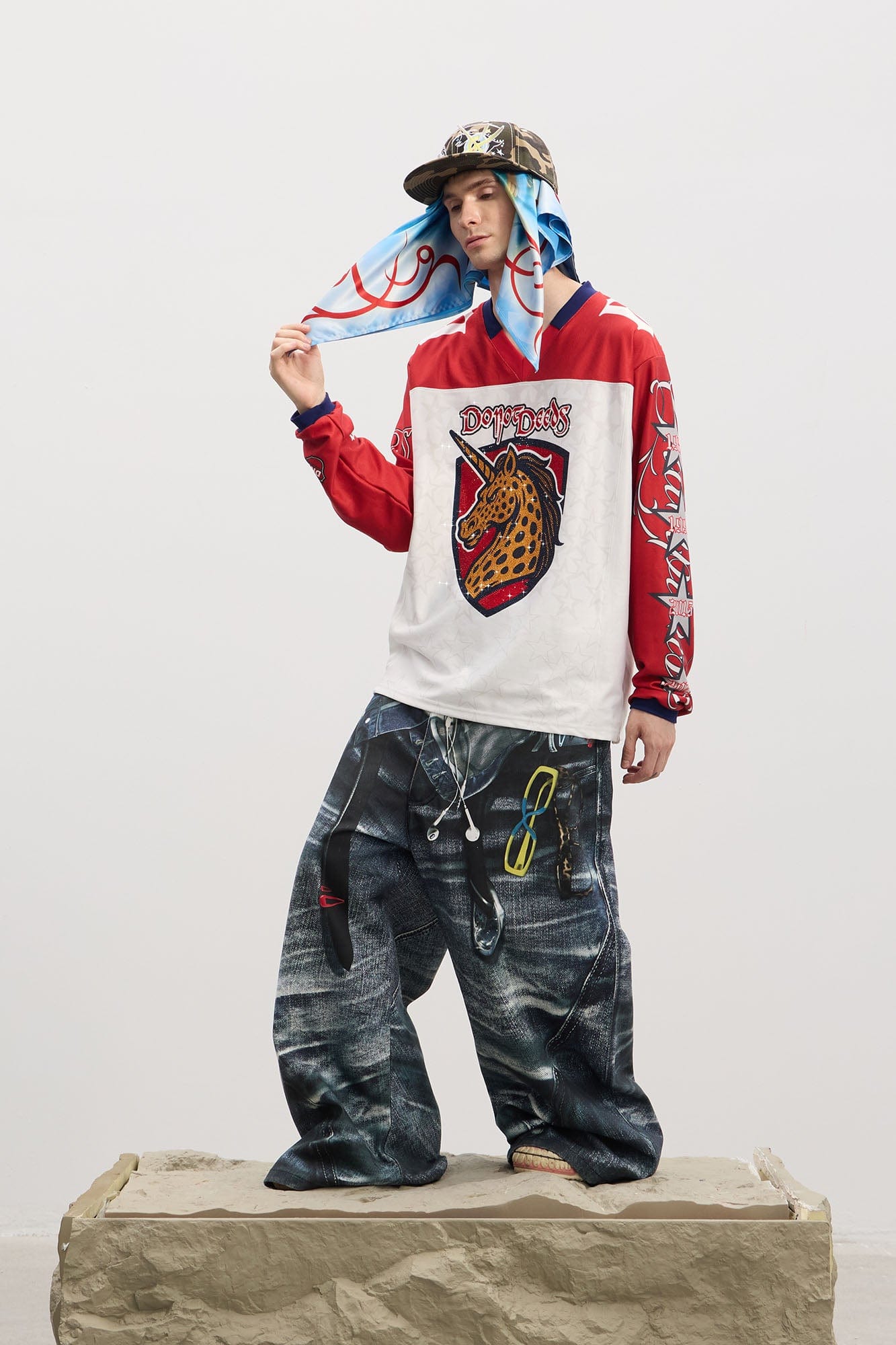 The "Sagging" Illusion Baggy Jeans