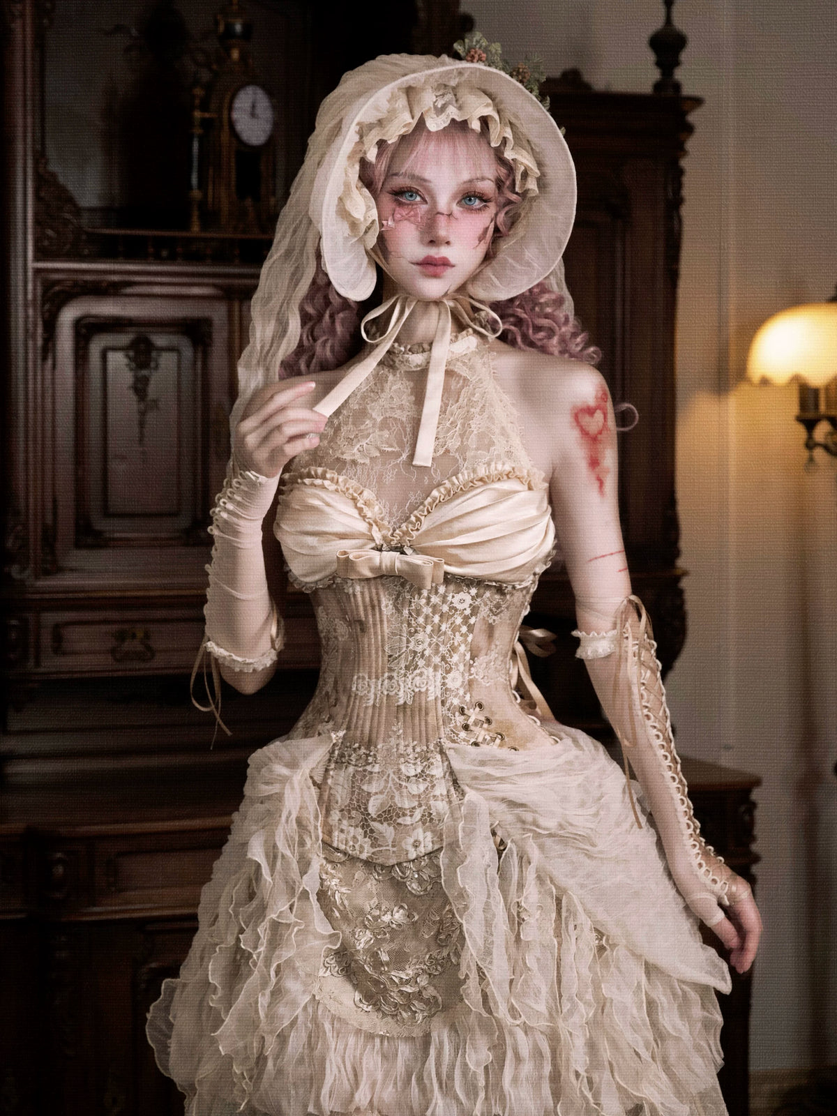 Draped-Bust Floral Lace Boned Corset product view 3