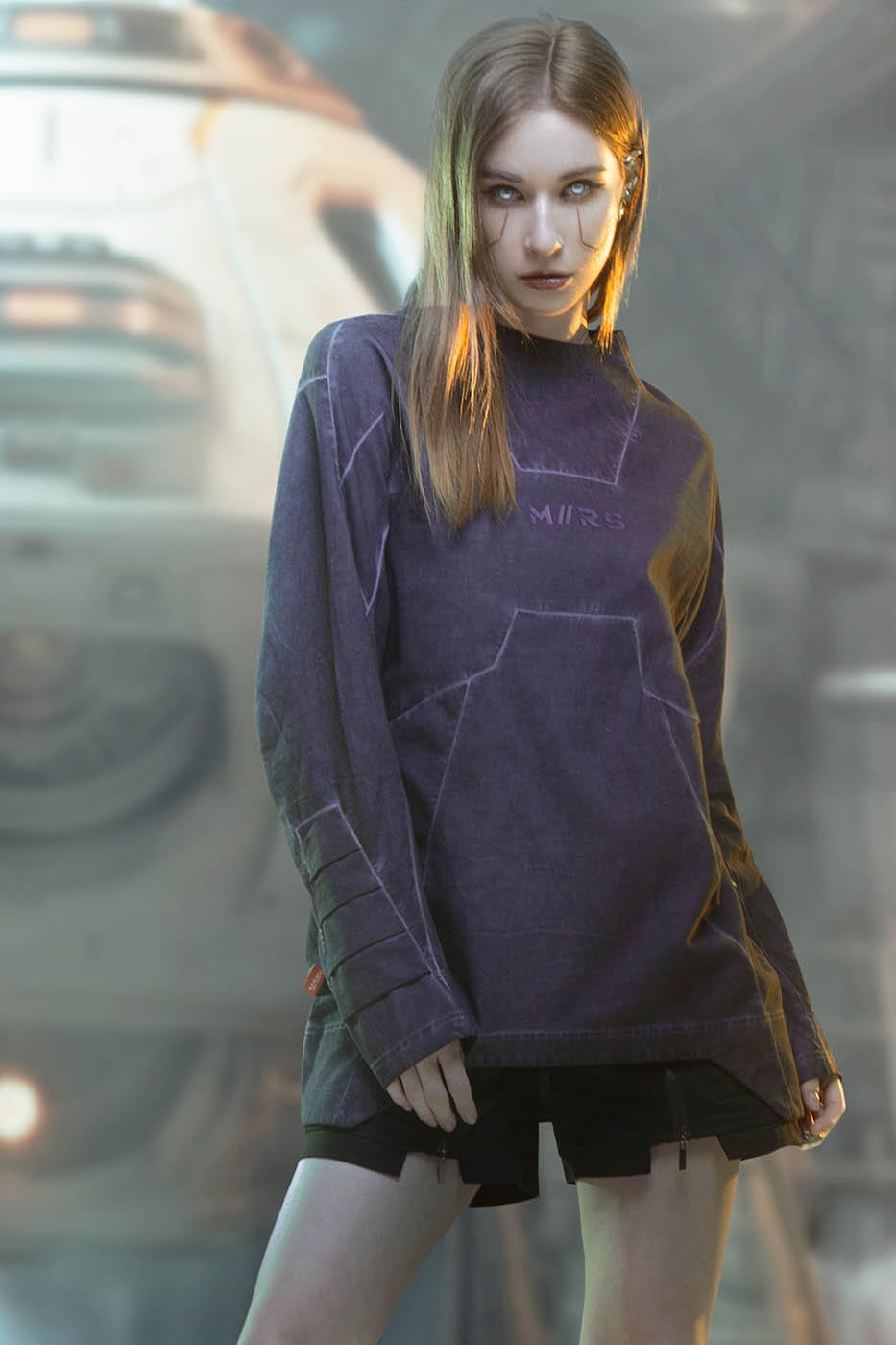 Camiseta de manga larga con paneles tácticos