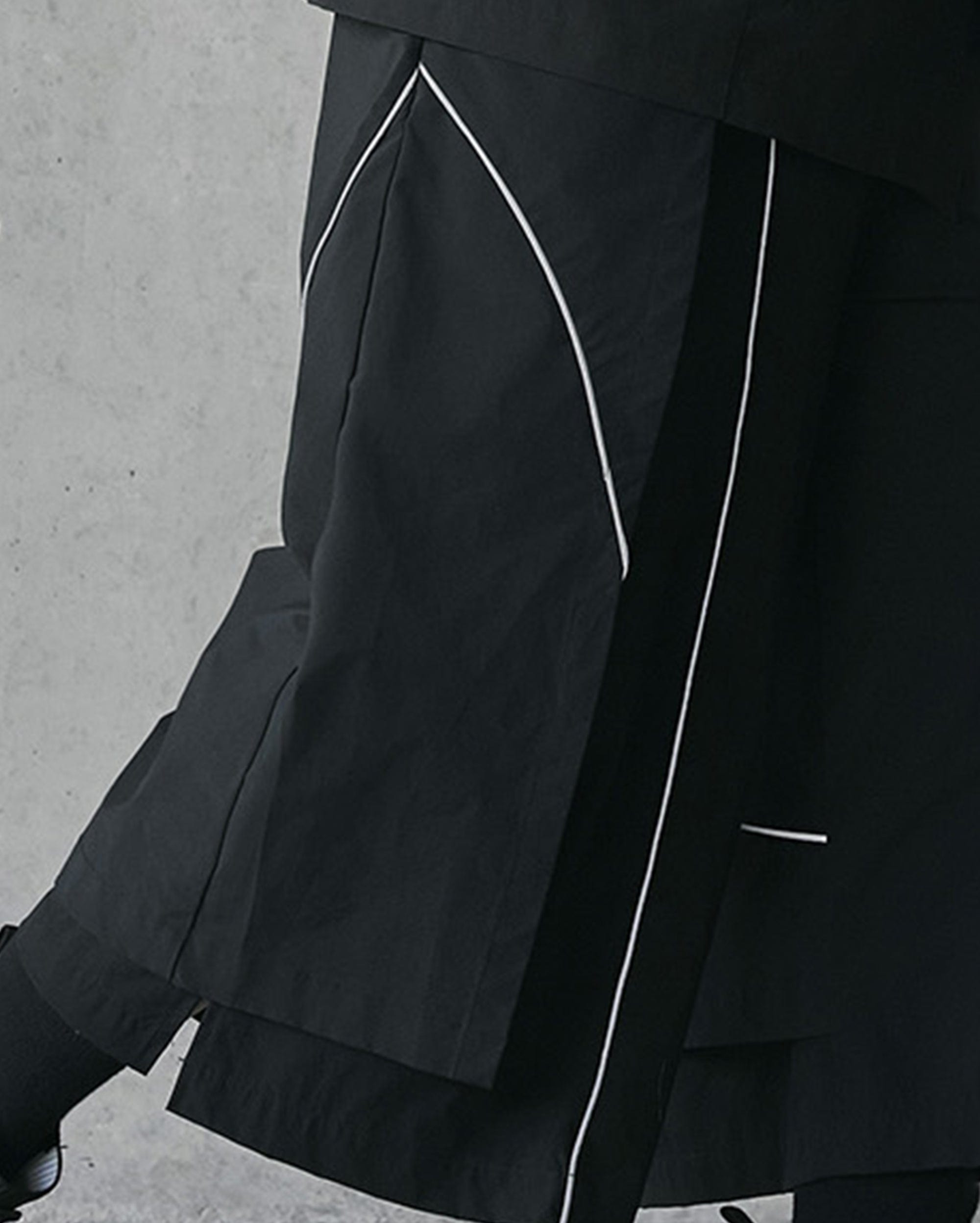 Pantalon de piste en couches larges