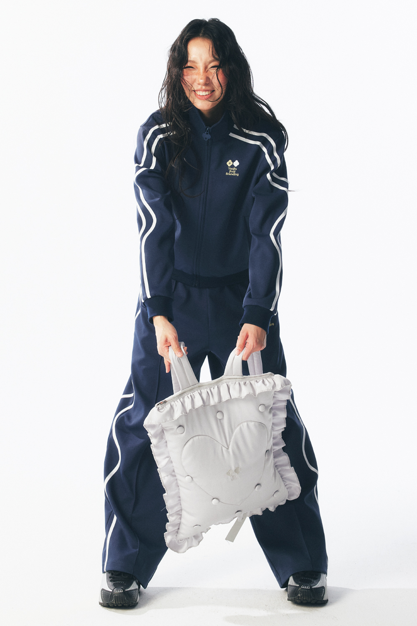 Contrast Curved-Stripe Quick-Dry Track Jacket