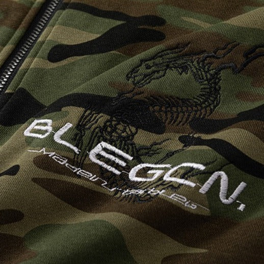Veste en toison à imprimé camouflage surdimensionné