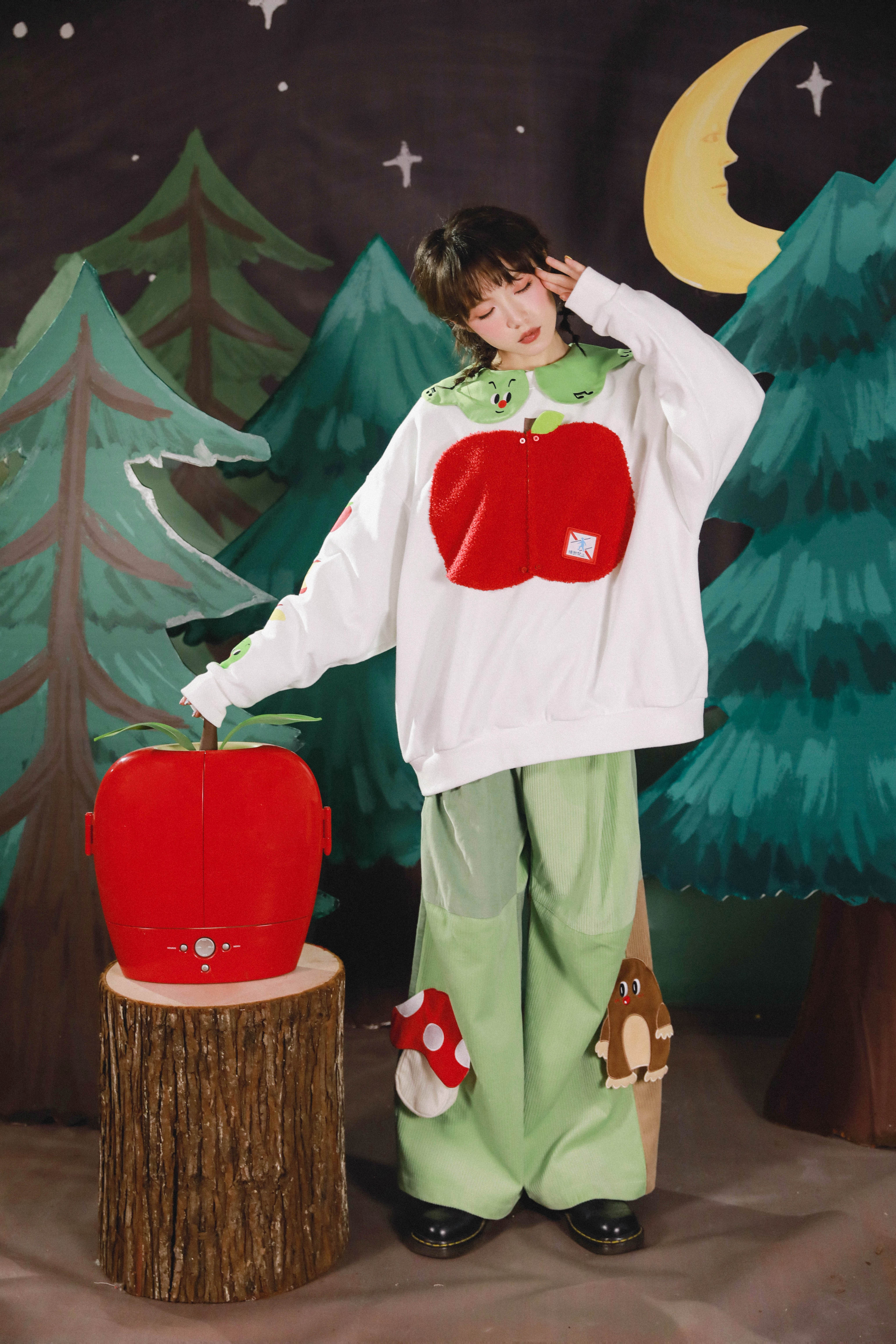 Color Block Wide Leg Pants with Mushroom and Mole Appliques