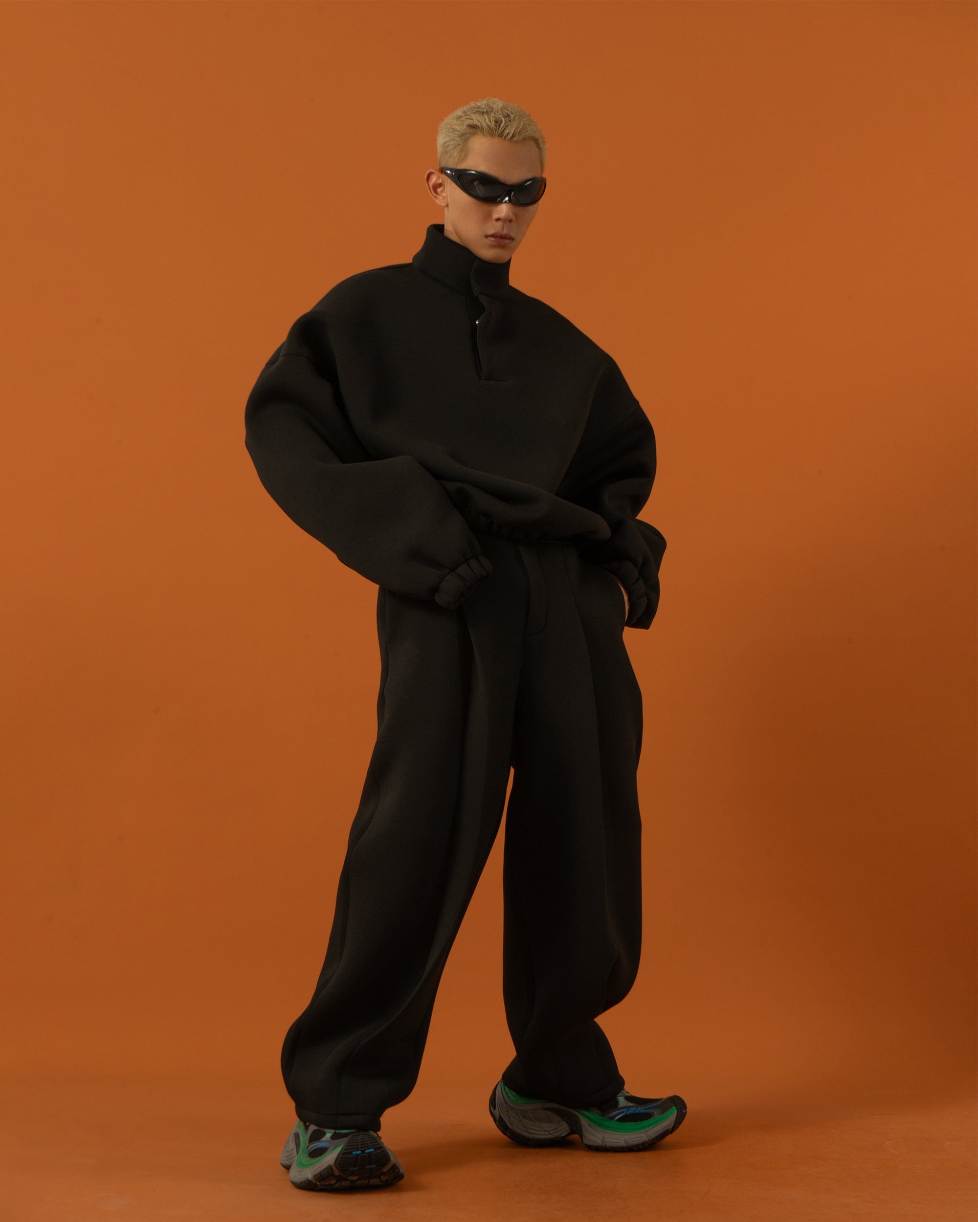 Wide Leg Pleated Crinkled Sweatpants