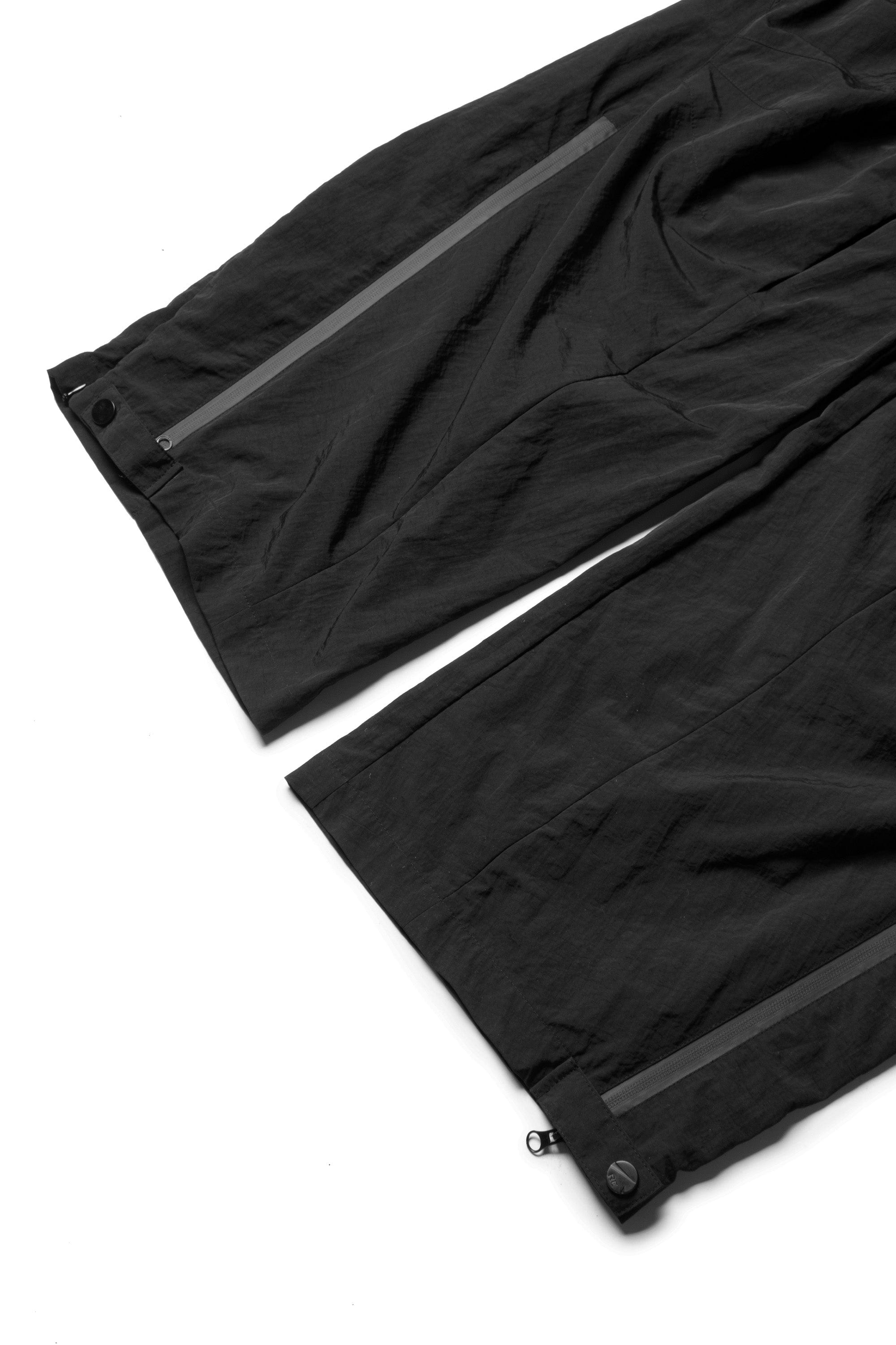 Pantalones técnicos de pierna ancha negra