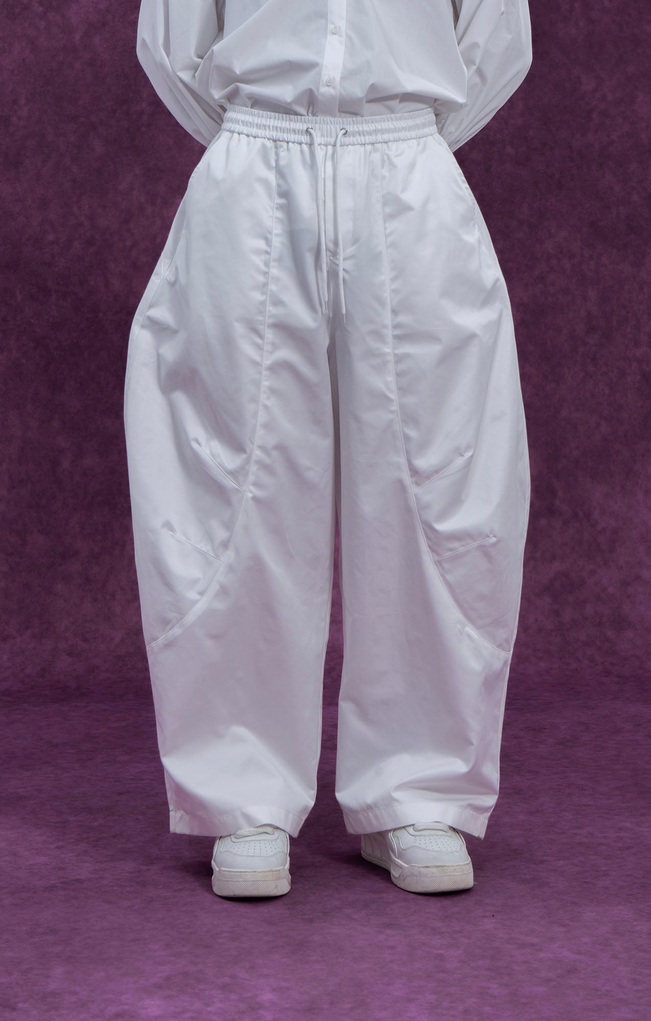 Curved Panel Relaxed Fit Drawstring Pants