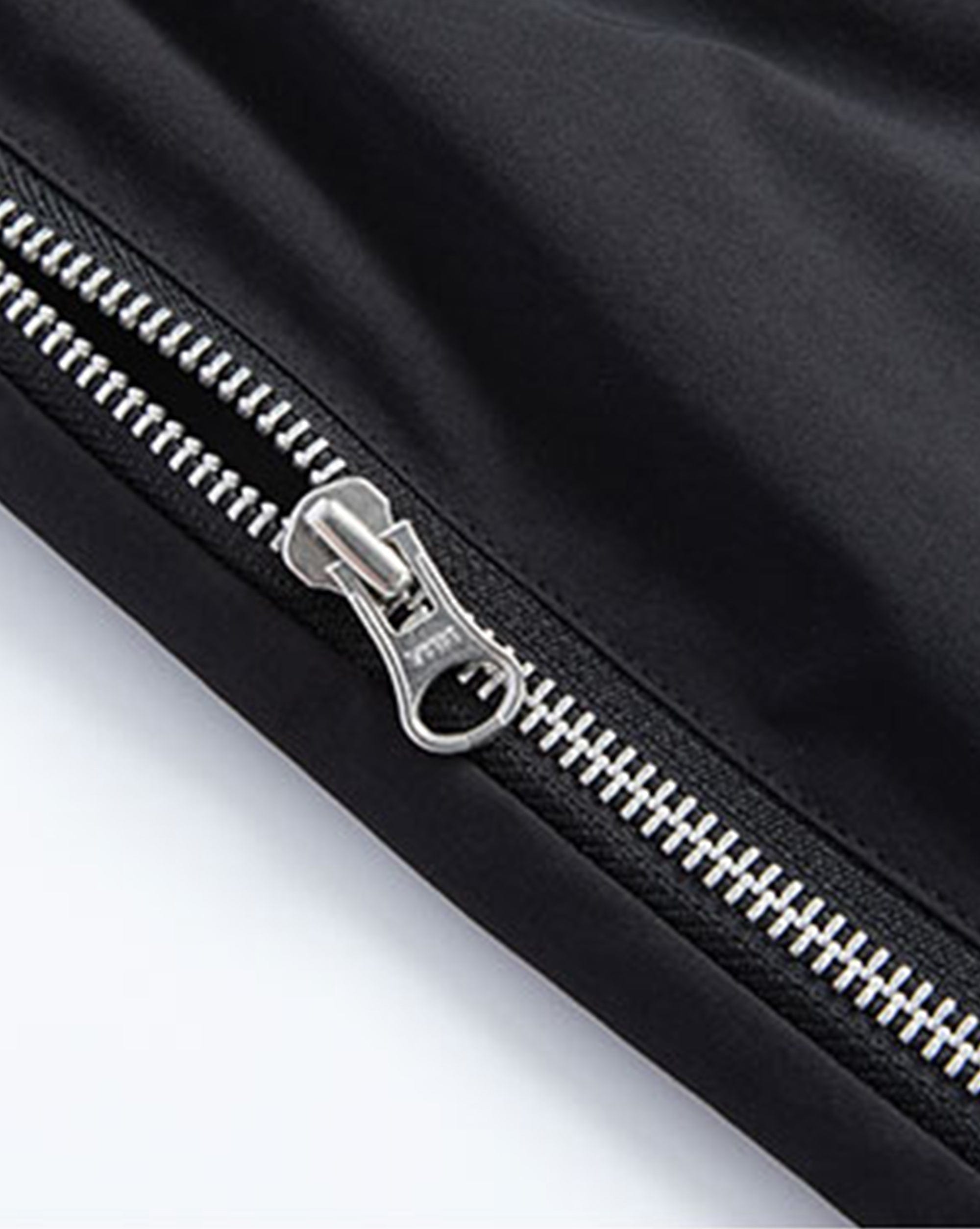 Pantalon de piste en couches larges