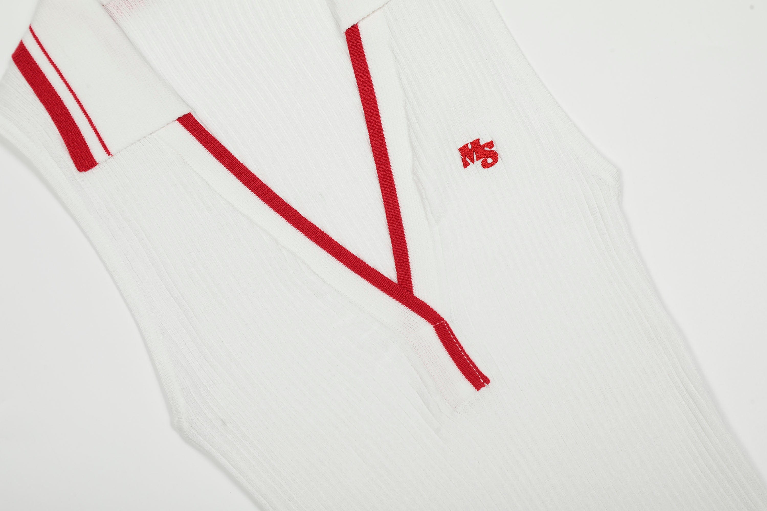 Ribbed Sleeveless Polo Shirt with Red Trim