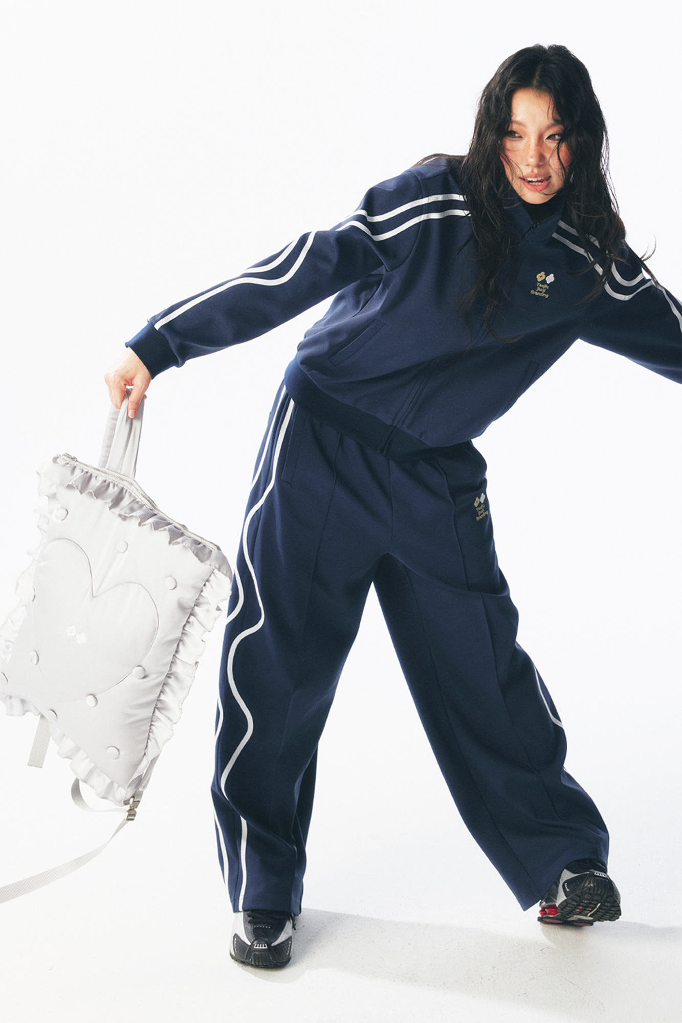 Contrast Curved-Stripe Quick-Dry Track Jacket
