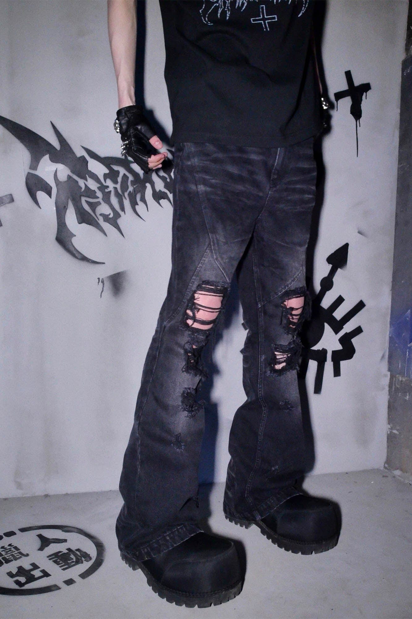Jeans punk negros angustiados