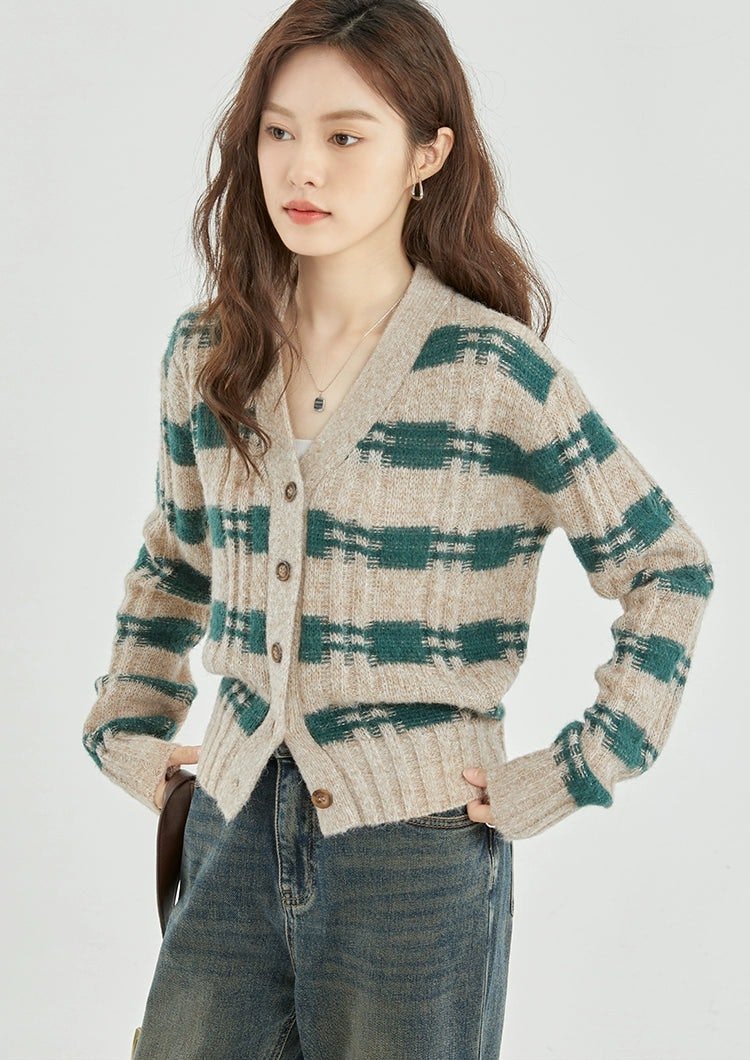 Green and Beige Plaid Knit Cardigan