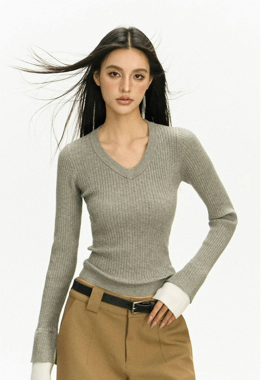 Ribbed V-Neck Contrast Sweater