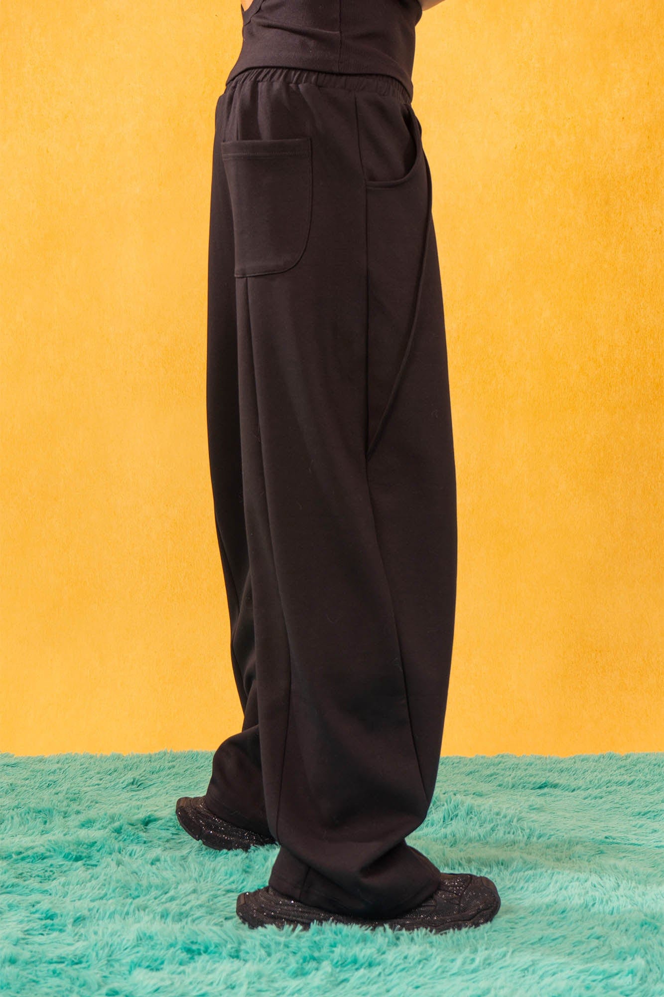 Slanted Spliced Wide-Leg Sweatpants